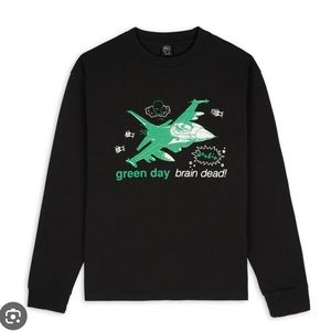 Brain Dead x Green Day shirt nods to the early days of Kerplunk and Dookie.